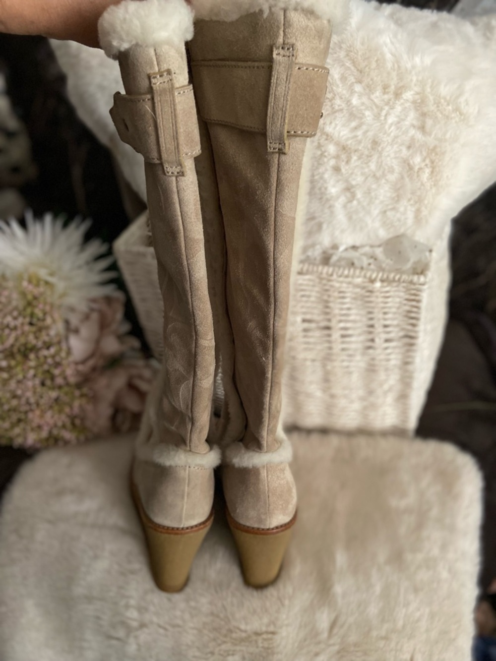 Coach Beige Signature Shearling Wedge Boots with Gold Hardware - Picture 6 of 16